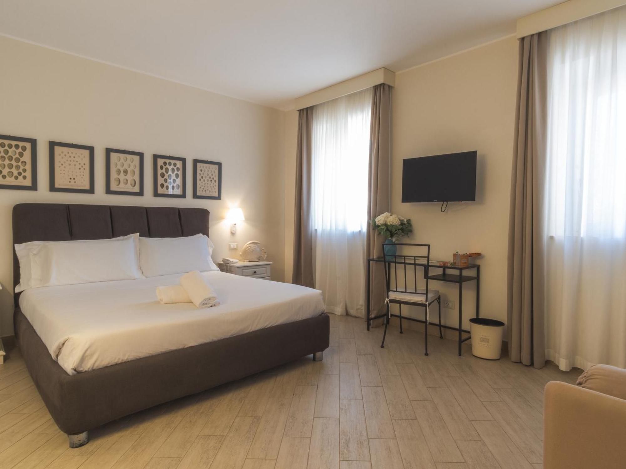 Hotel San Pietro Palace Finale Ligure Luaran gambar