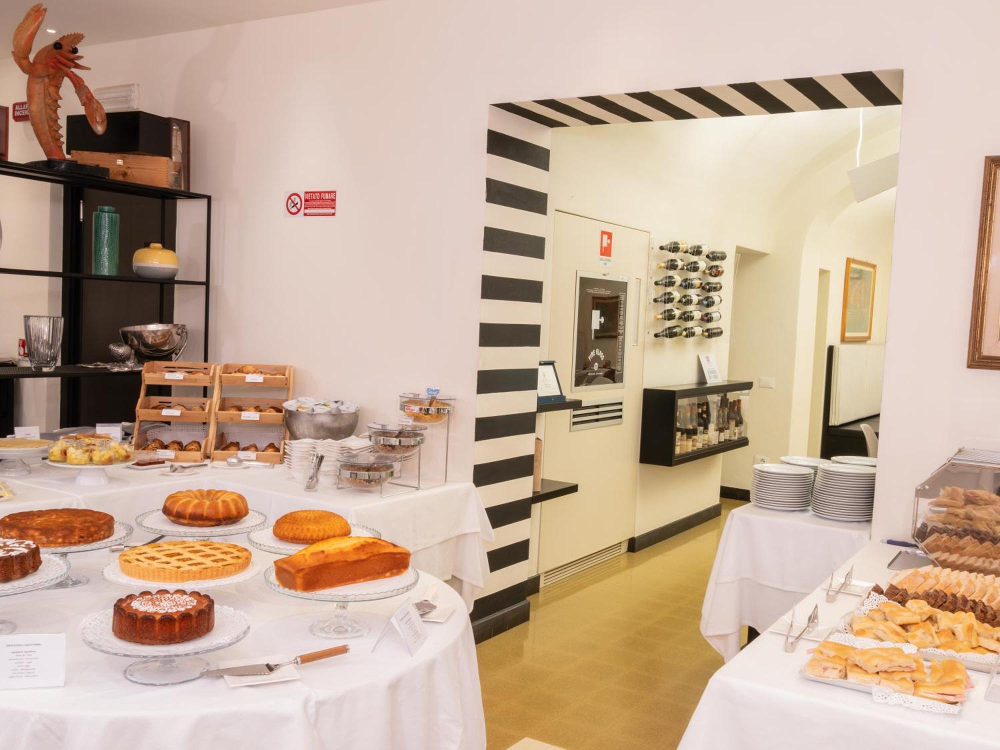 Hotel San Pietro Palace Finale Ligure Luaran gambar