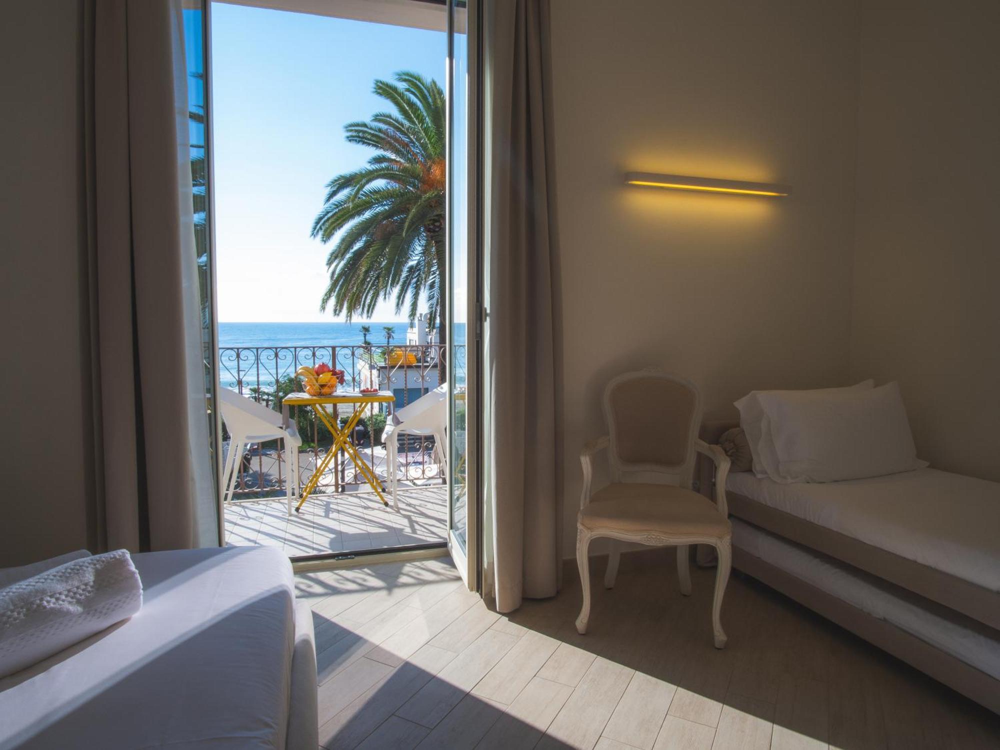 Hotel San Pietro Palace Finale Ligure Luaran gambar